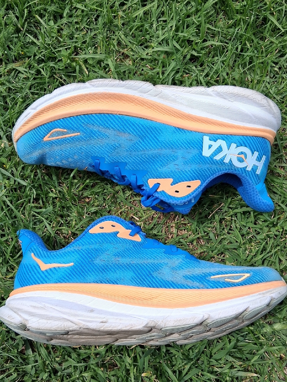 Hoka Clifton 9 Sneakers in Blue and Orange - Picture 7 of 13